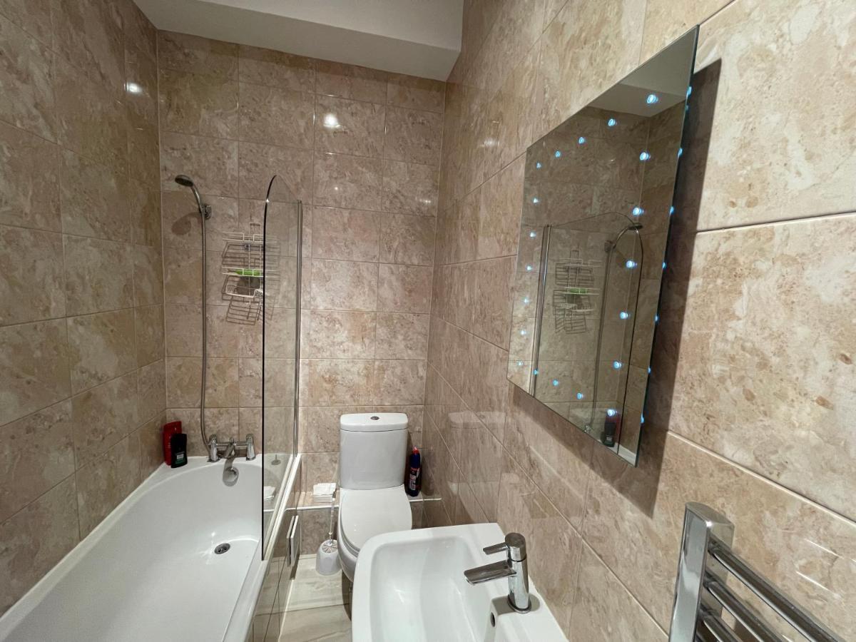 2 Bed Apartment Lakeside On The Promenade Southport Εξωτερικό φωτογραφία