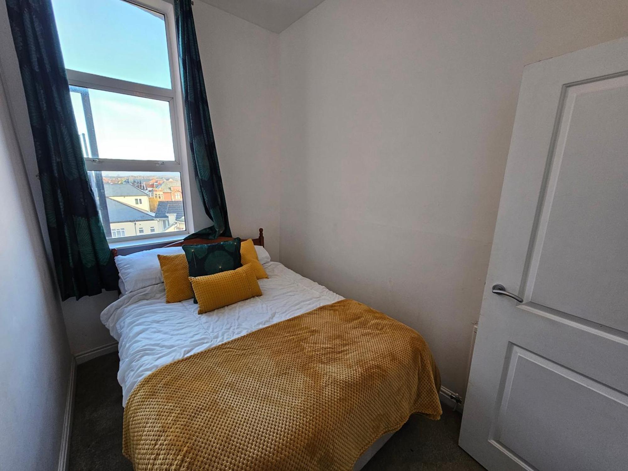 2 Bed Apartment Lakeside On The Promenade Southport Εξωτερικό φωτογραφία